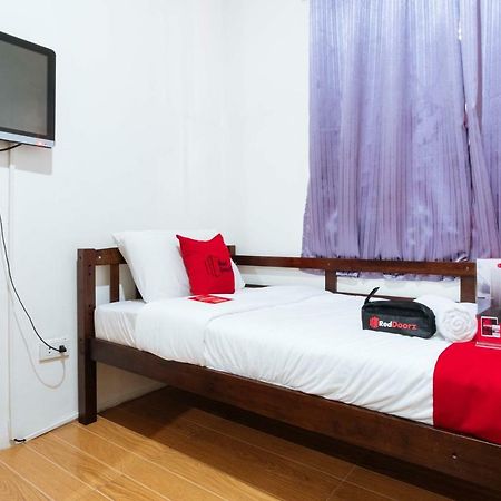 Reddoorz Near Robinsons Place Manilla Buitenkant foto