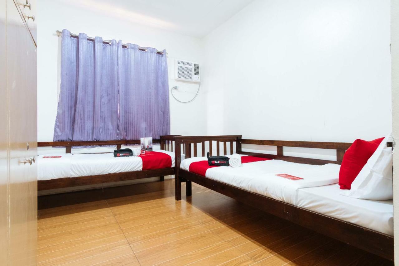 Reddoorz Near Robinsons Place Manilla Buitenkant foto